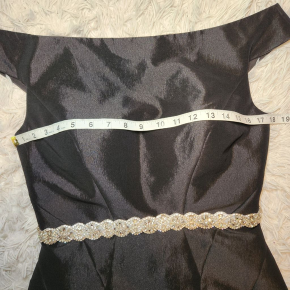 Mac Duggal Black Trumpet Formal Gown - Picture 8 of 10